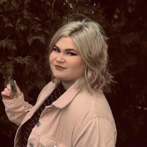 Meet your Posher, Richelle